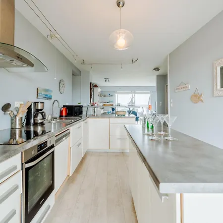 Appartement Le Parc De La Ronceray 7 - L'horizon By Interhome *